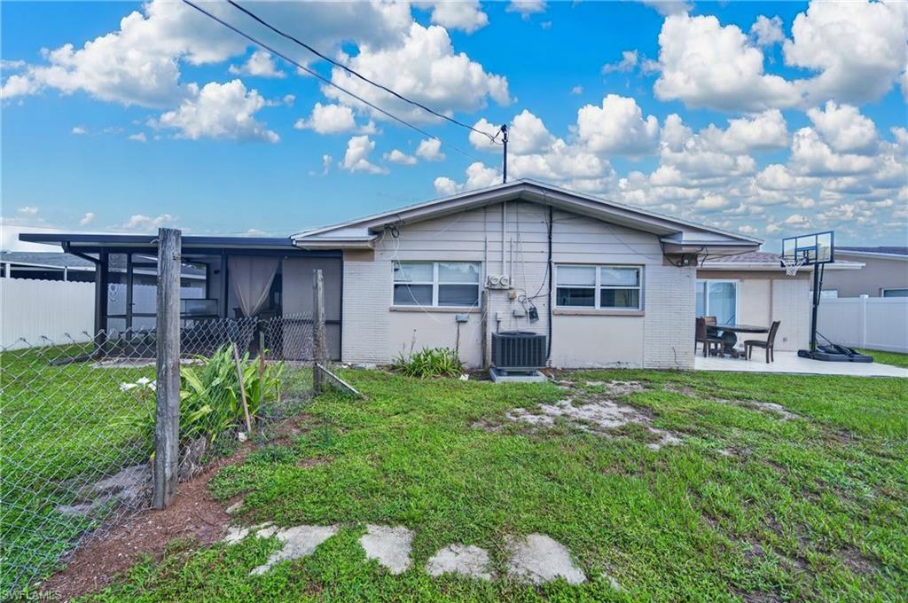 CAPE CORAL - Residential Income