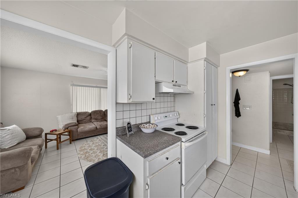 CAPE CORAL - Residential Income