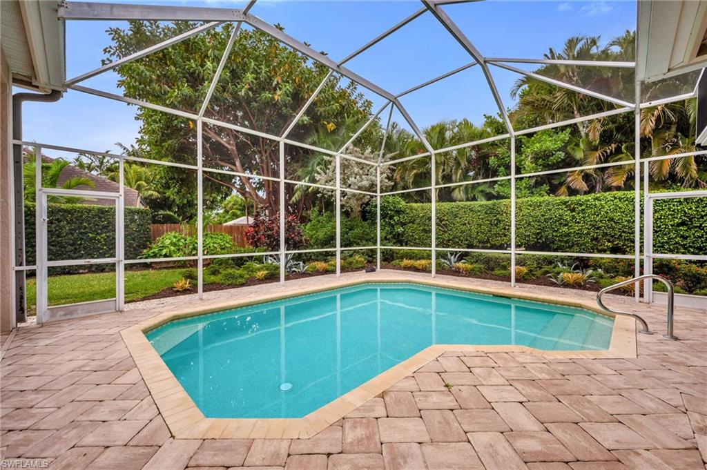 VANDERBILT LAKES - Residential