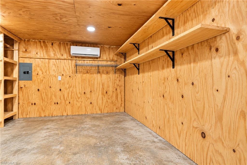 NORTH FORT MYERS - Residential