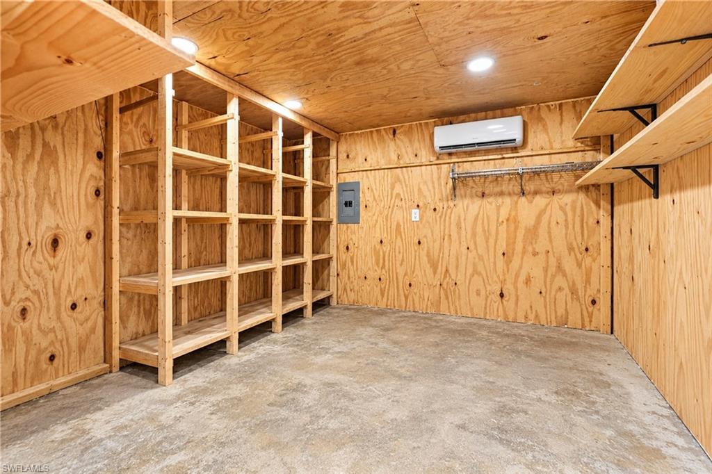 NORTH FORT MYERS - Residential