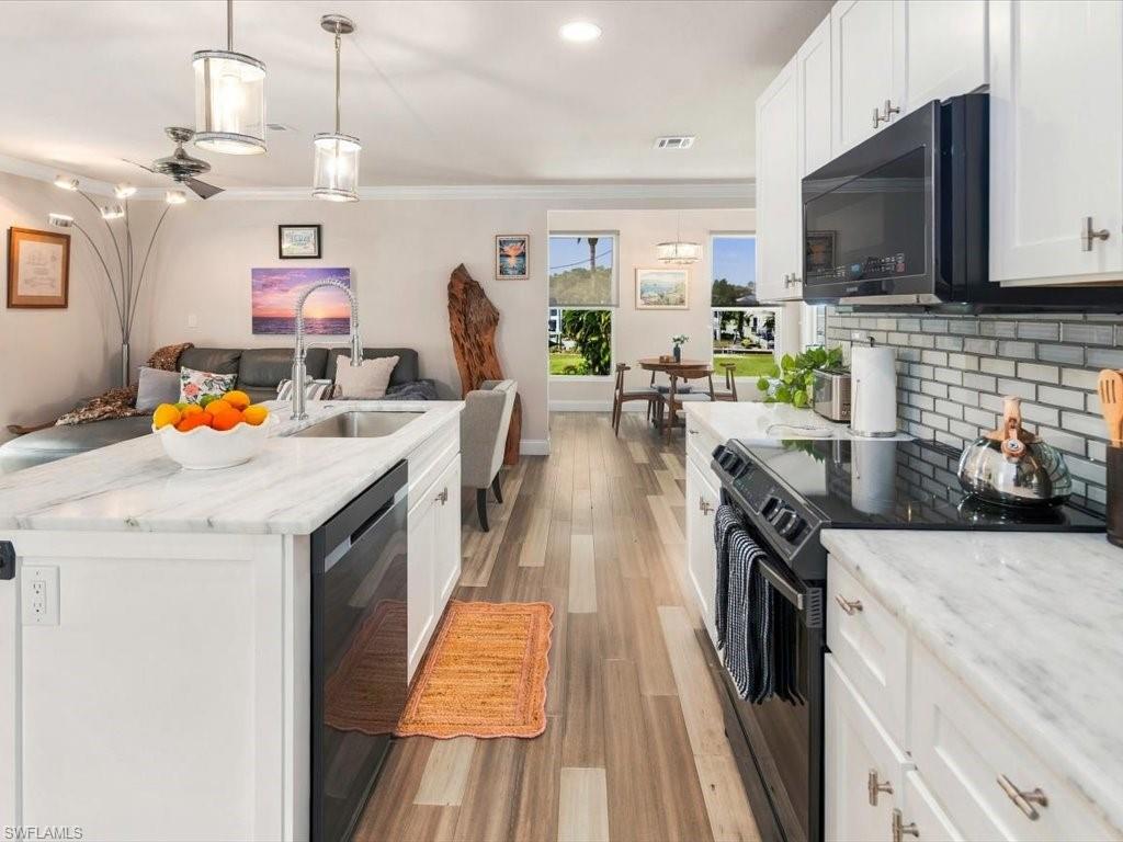 ESTERO BAY SHORES - Residential Lease