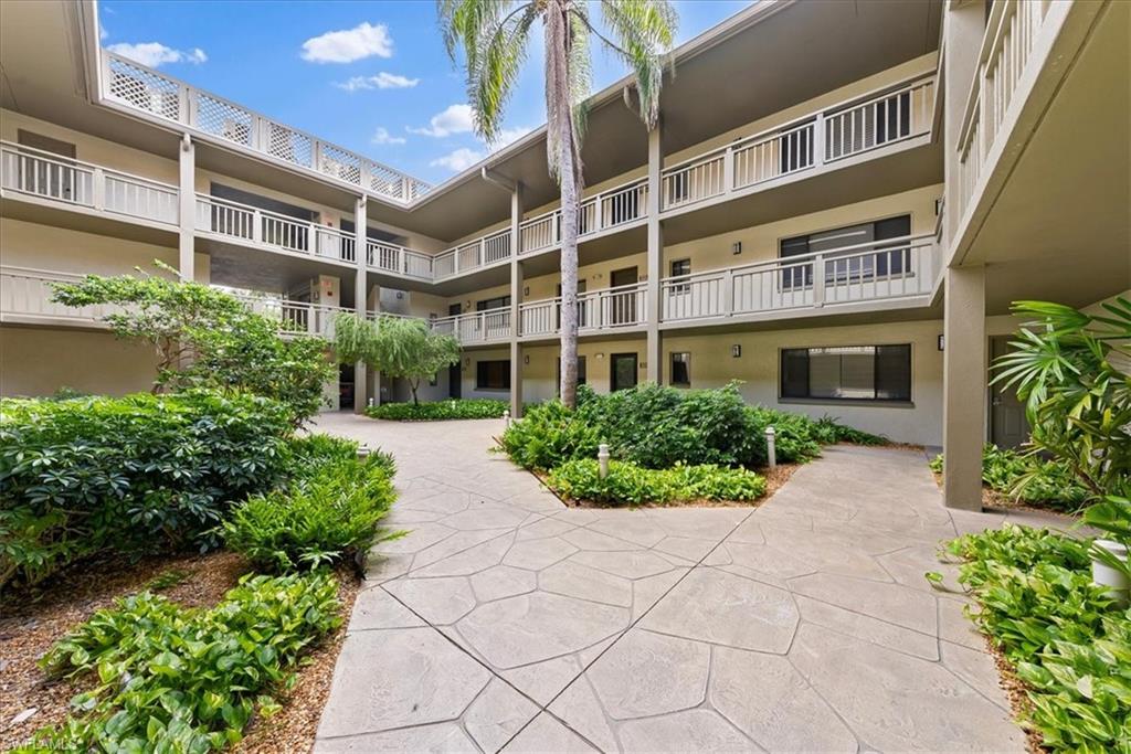 WILD PINES - Residential