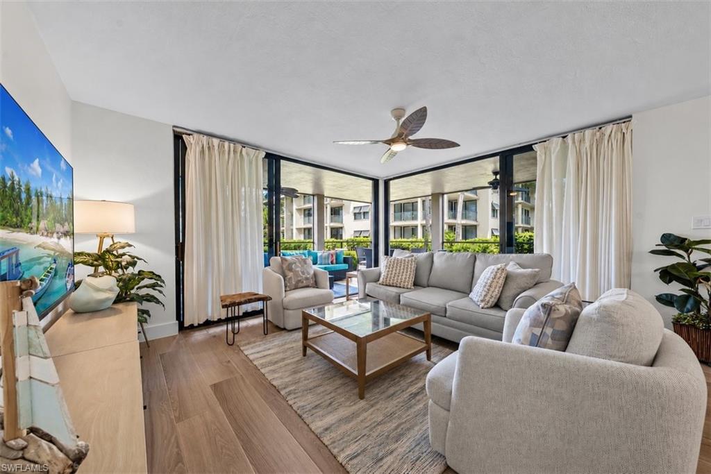 WILD PINES - Residential
