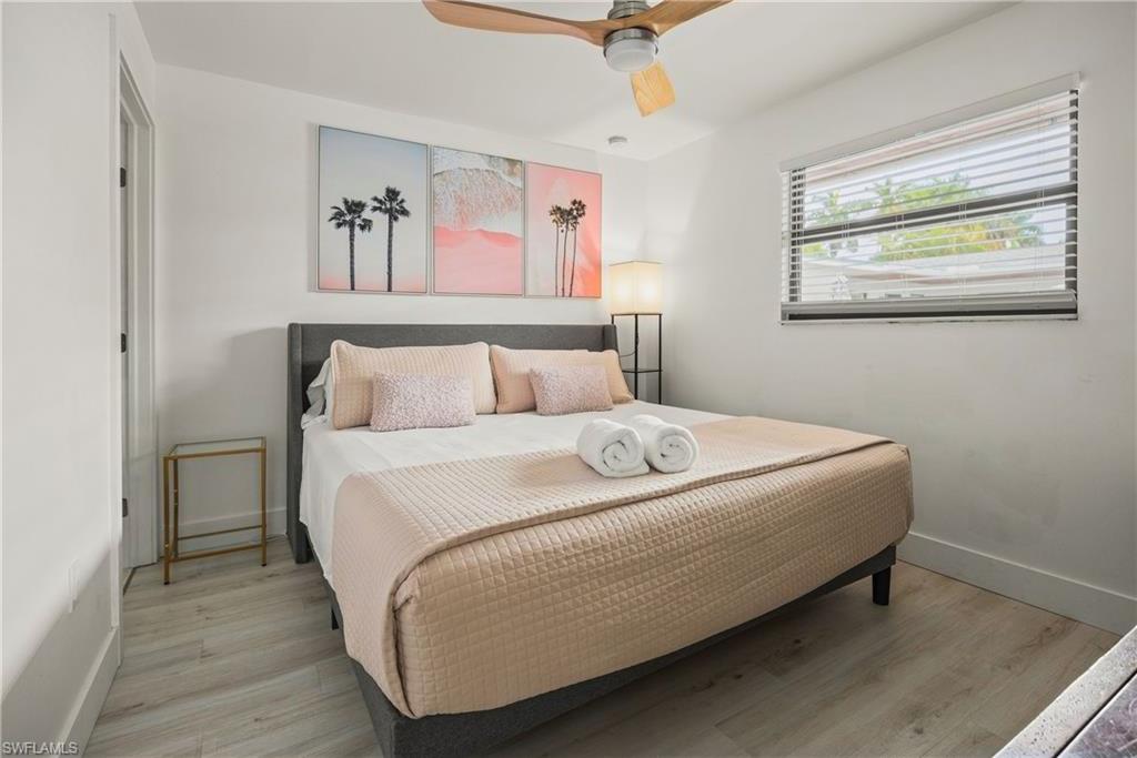 NAPLES PARK - Residential Income