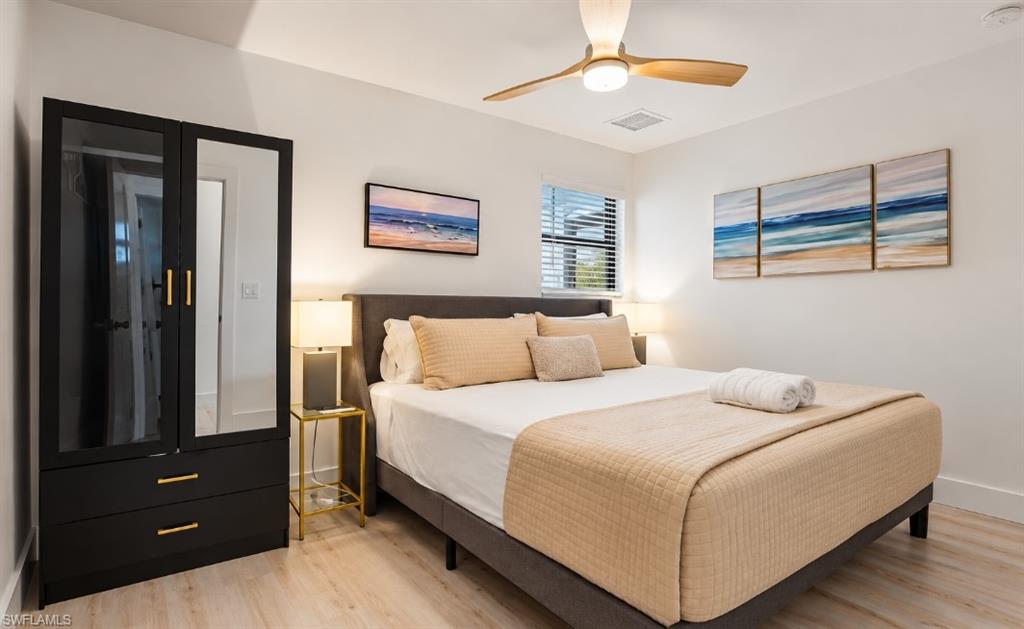 NAPLES PARK - Residential Income
