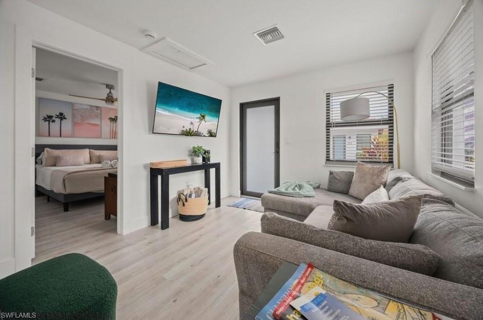 NAPLES PARK - Residential Income