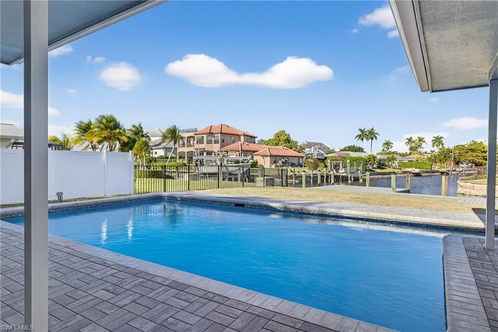 SUNSET COVE - Residential