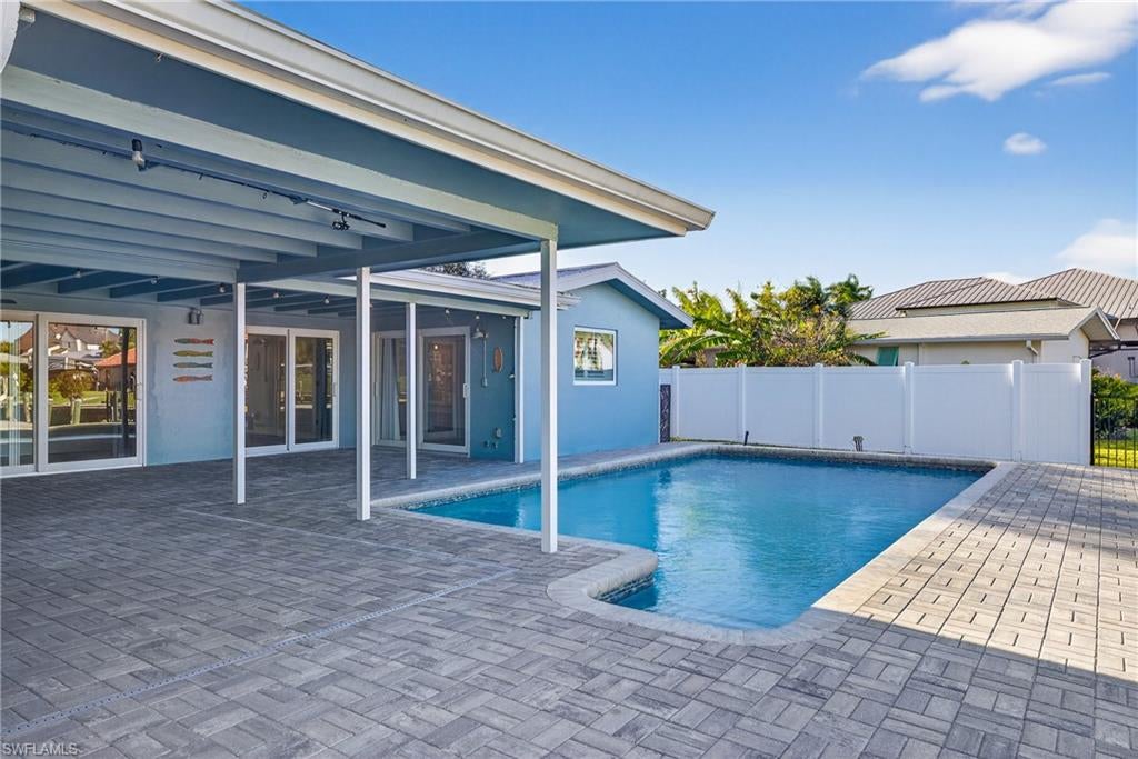 SUNSET COVE - Residential