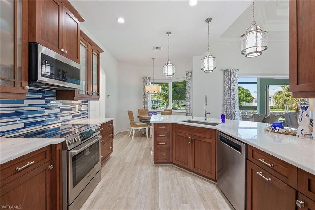 MARCO ISLAND - Residential