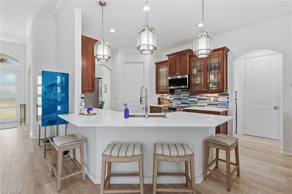 MARCO ISLAND - Residential