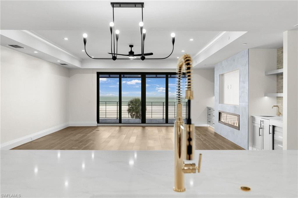 GULFSIDE 12 - Residential