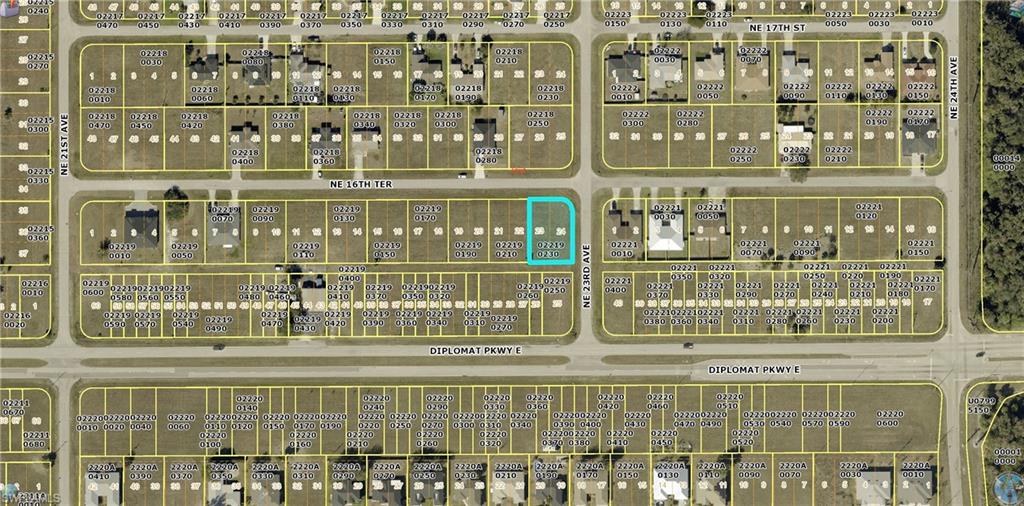 CAPE CORAL - Land