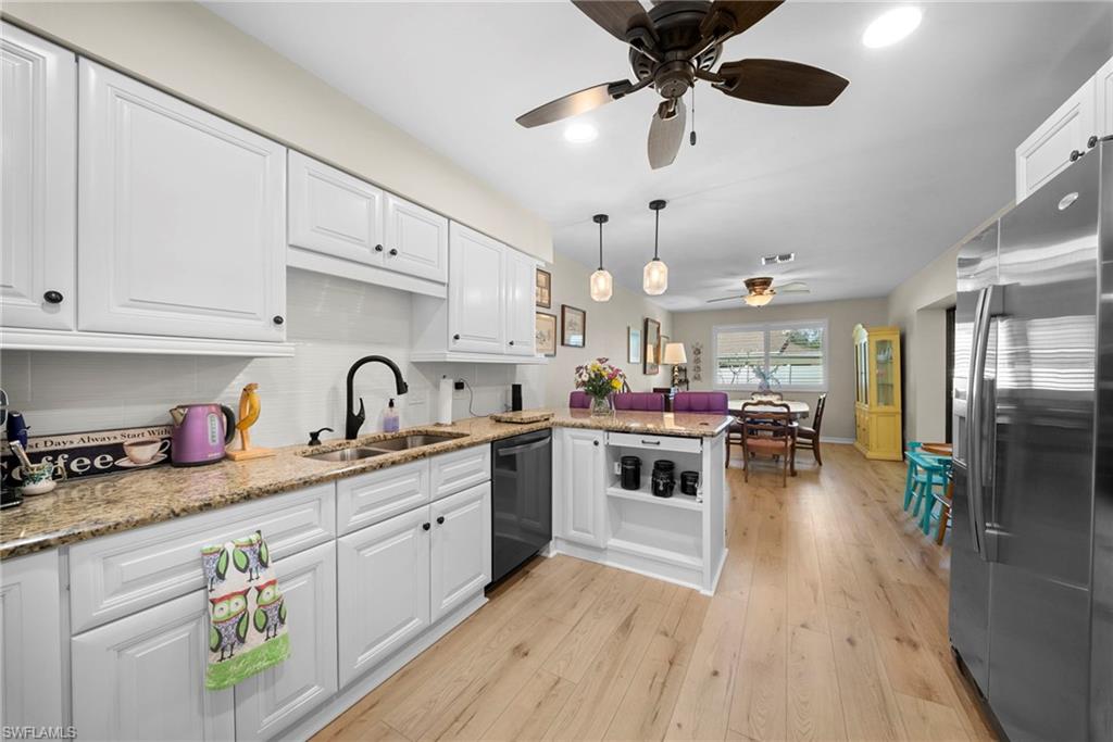 WYLDEWOOD LAKES CONDO - Residential