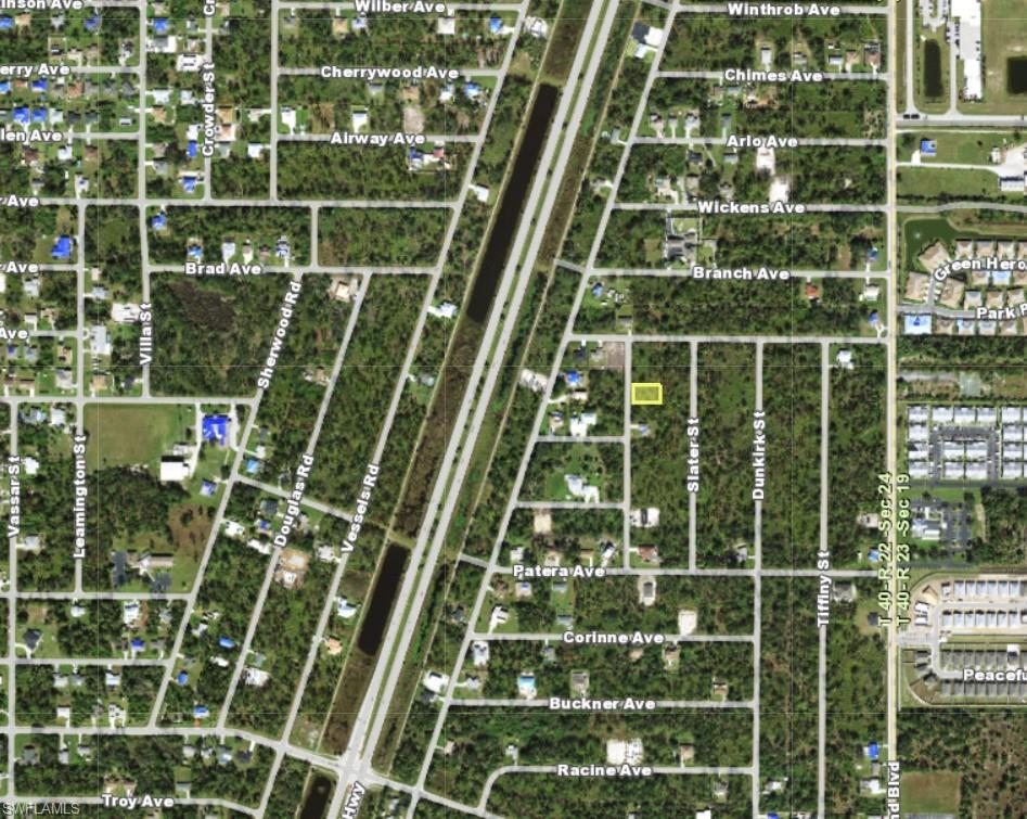 PORT CHARLOTTE - Land