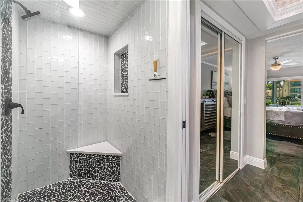 RIVER HARBOR CLUB CONDO - Residential