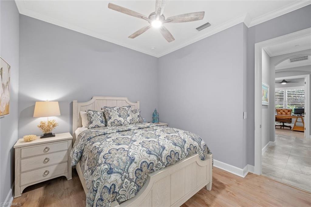 PEBBLE POINTE - Residential