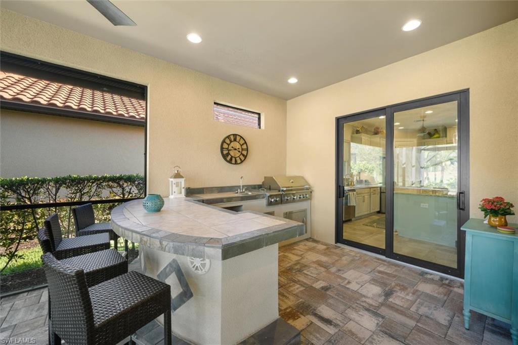 PEBBLE POINTE - Residential