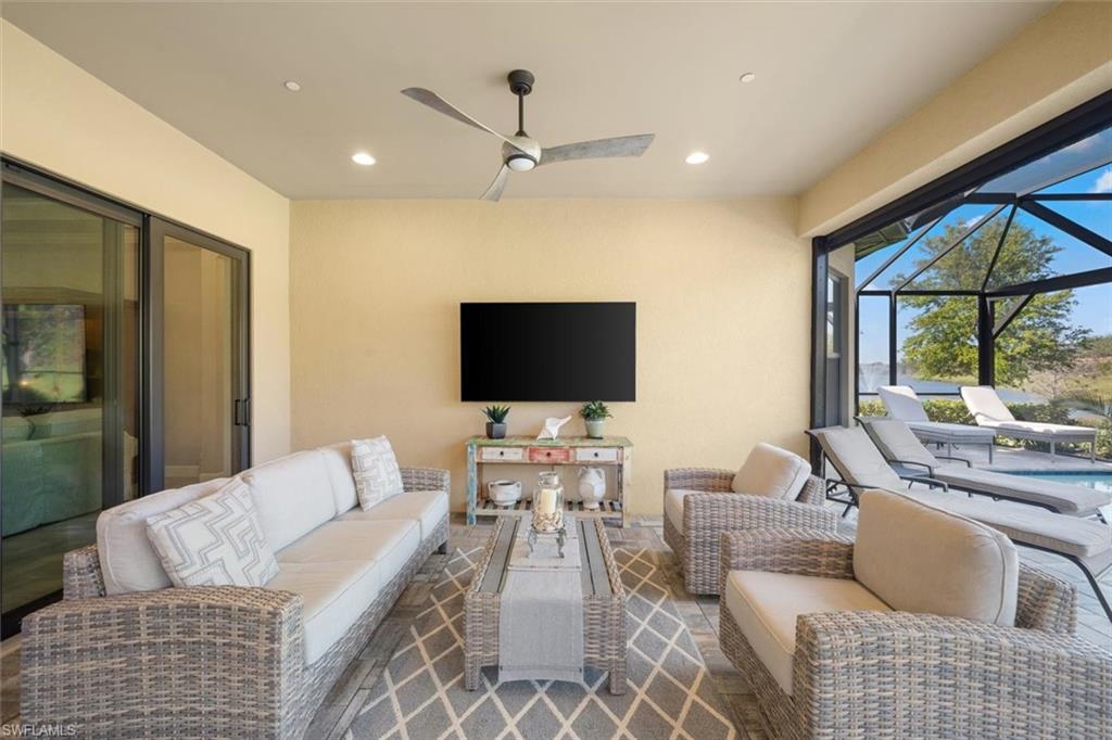 PEBBLE POINTE - Residential