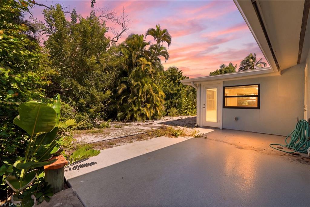 SHELL MOUND PARK - Residential