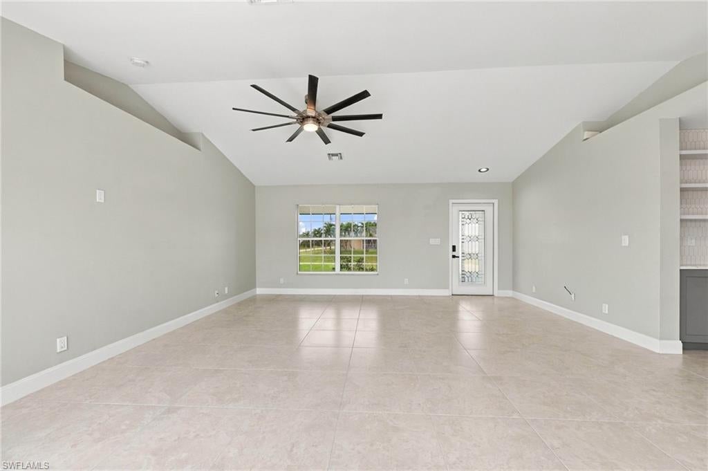 CAPE CORAL - Residential