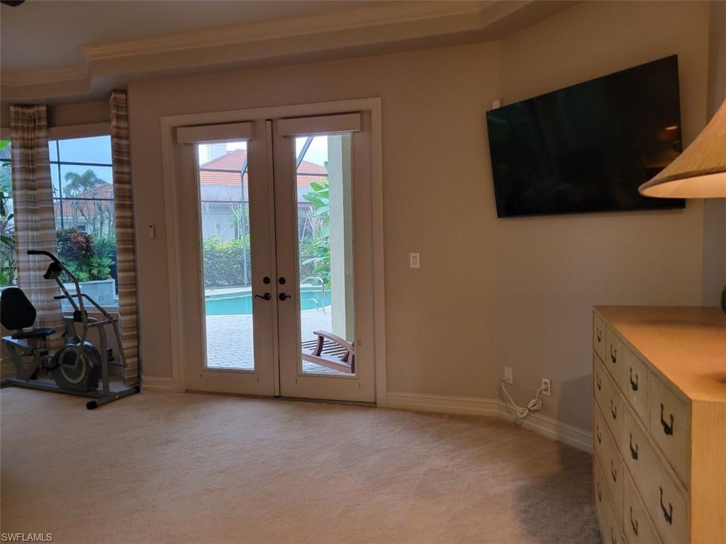 EDGEWATER - Residential Lease