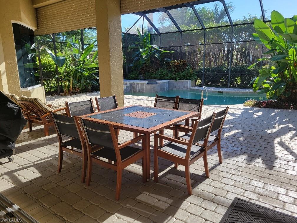 EDGEWATER - Residential Lease