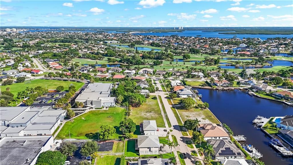 MARCO ISLAND - Residential
