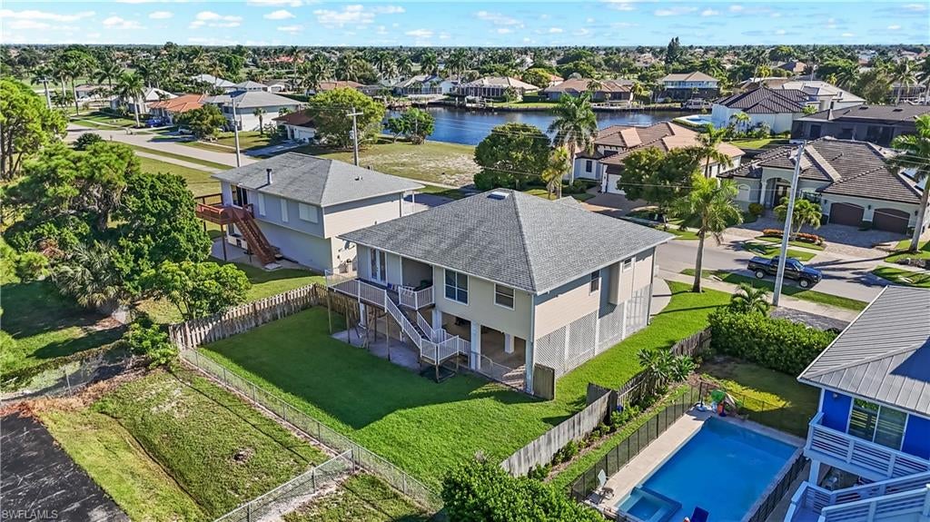 MARCO ISLAND - Residential