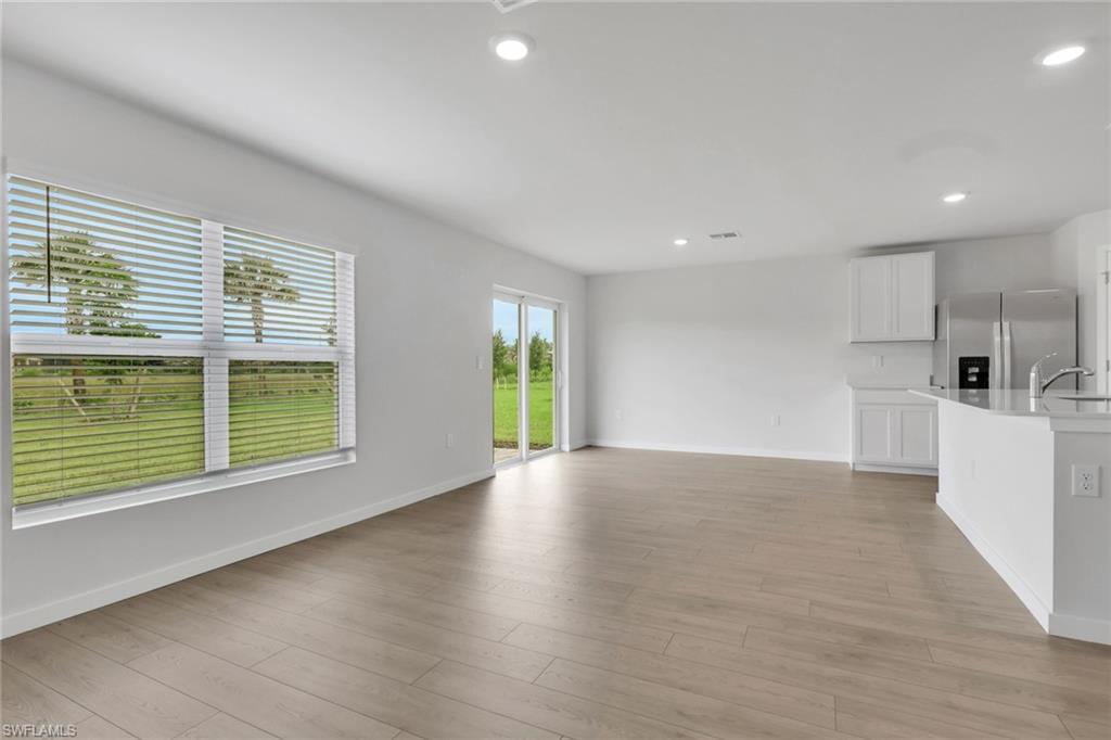 AVALON - Residential Lease