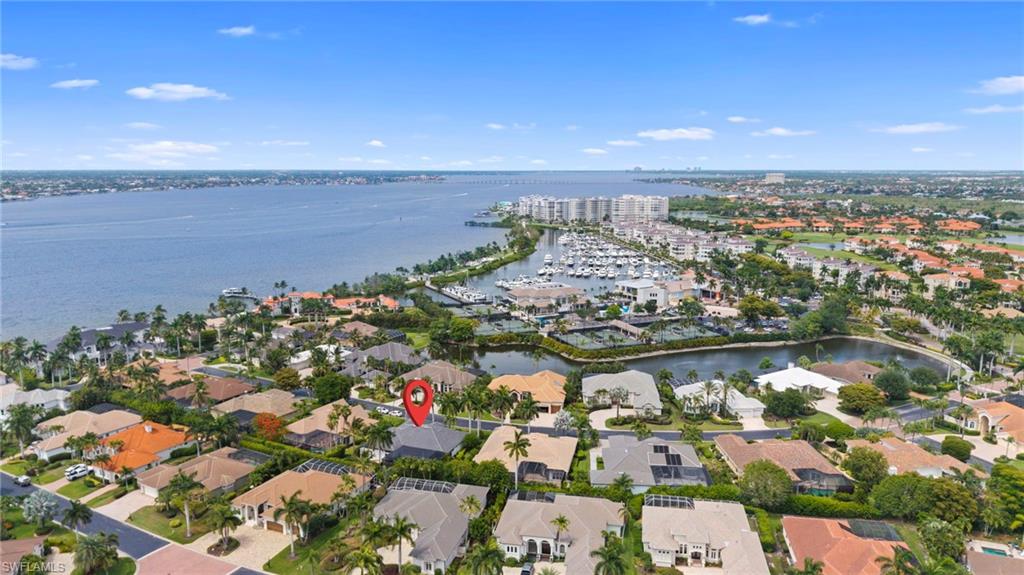 EDGEWATER - Residential