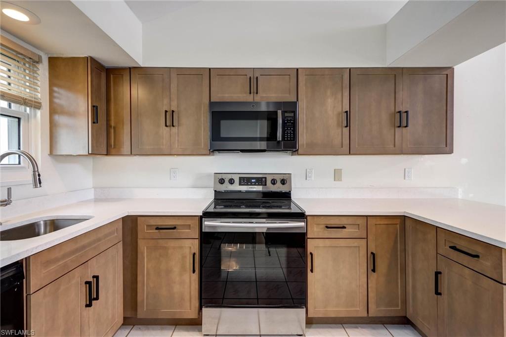 LAKE EDGE ESTATES CONDO - Residential