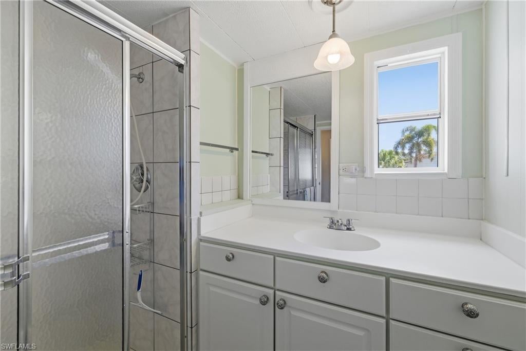 FOREST PARK MOBILE HOME - Residential