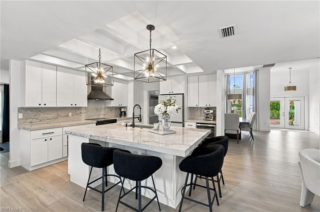 VANDERBILT LAKES - Residential