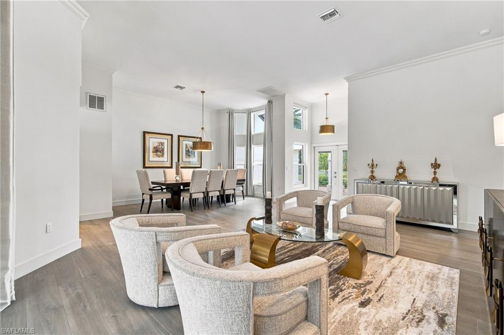 VANDERBILT LAKES - Residential