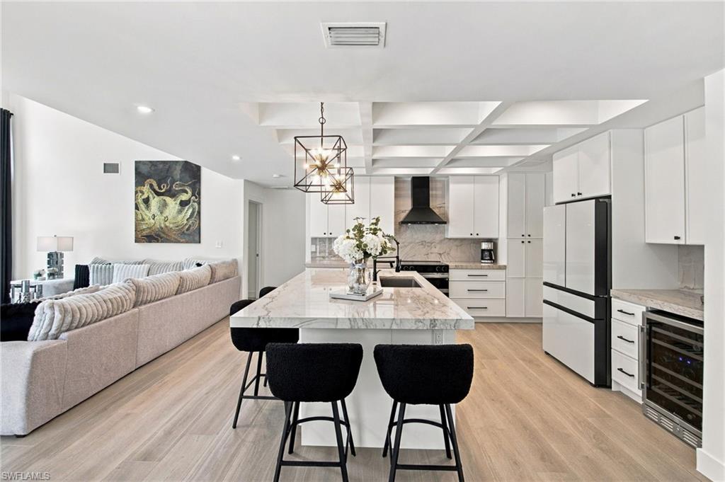 VANDERBILT LAKES - Residential