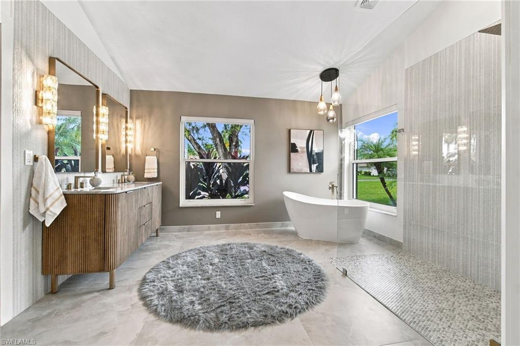 VANDERBILT LAKES - Residential