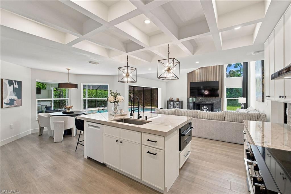 VANDERBILT LAKES - Residential