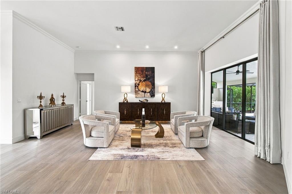 VANDERBILT LAKES - Residential