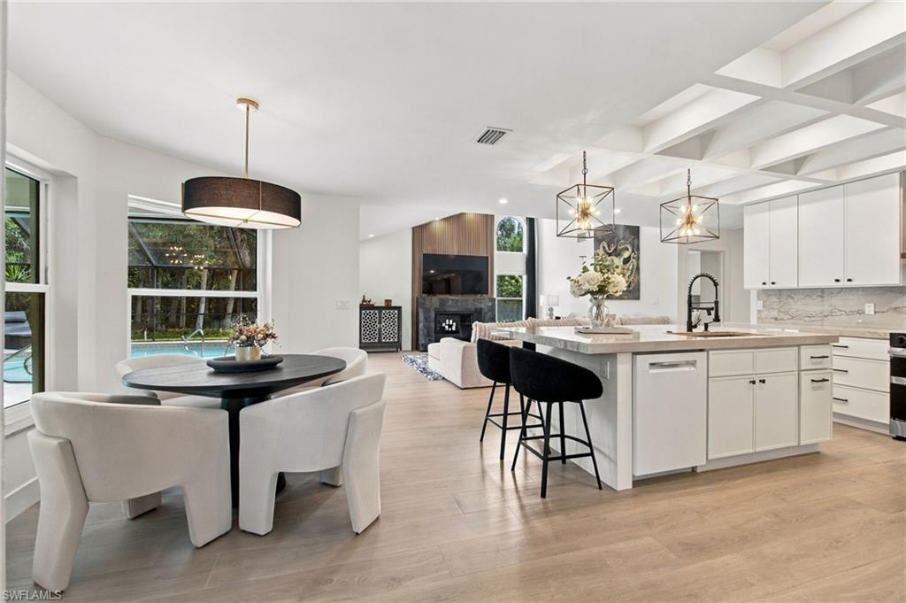 VANDERBILT LAKES - Residential