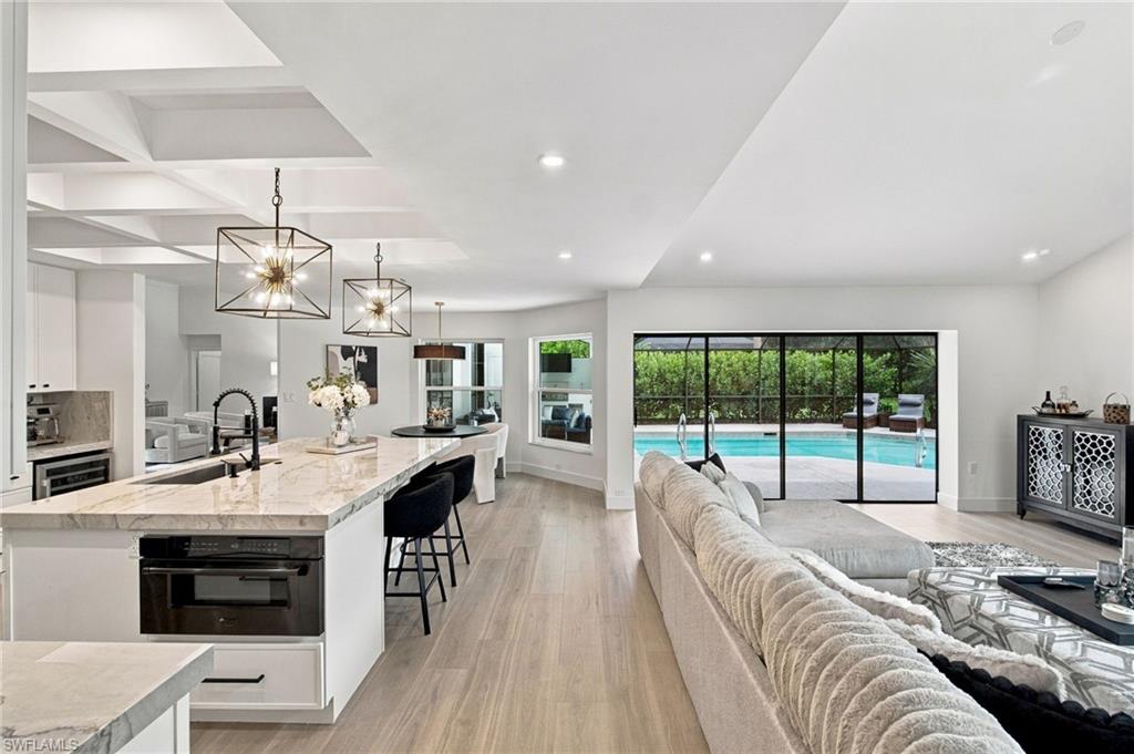 VANDERBILT LAKES - Residential
