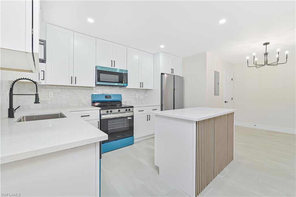 CAPE CORAL - Residential Income