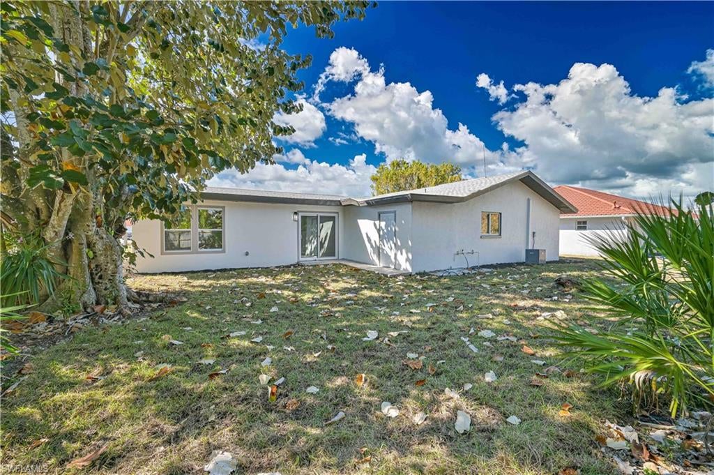 CAPE CORAL - Residential Income