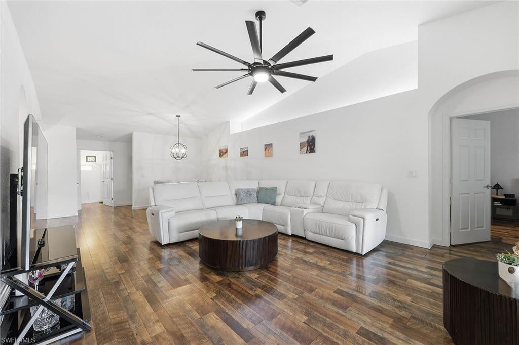 COCONUT SHORES - Residential Lease