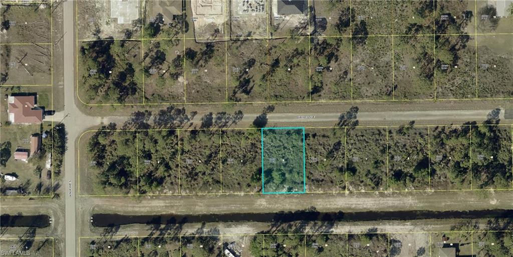 LEHIGH ACRES - Land