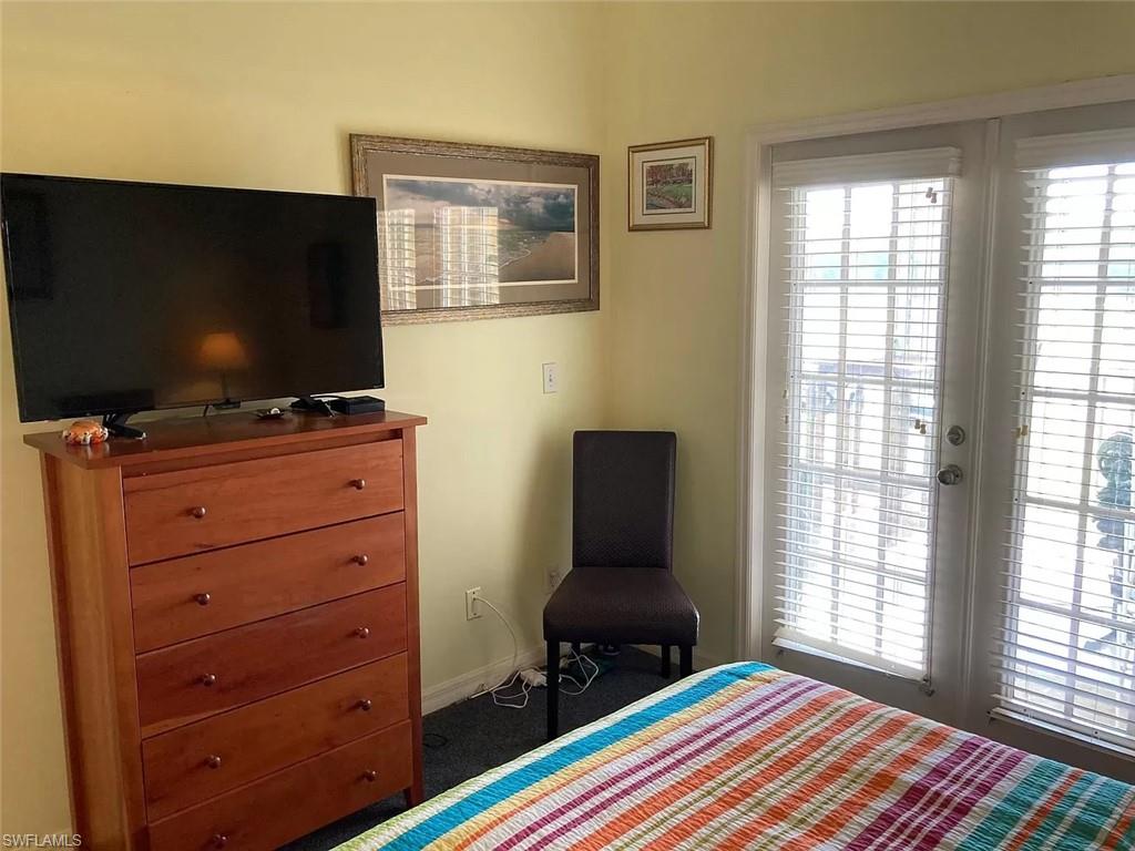 TWELVE OAKS - Residential Lease