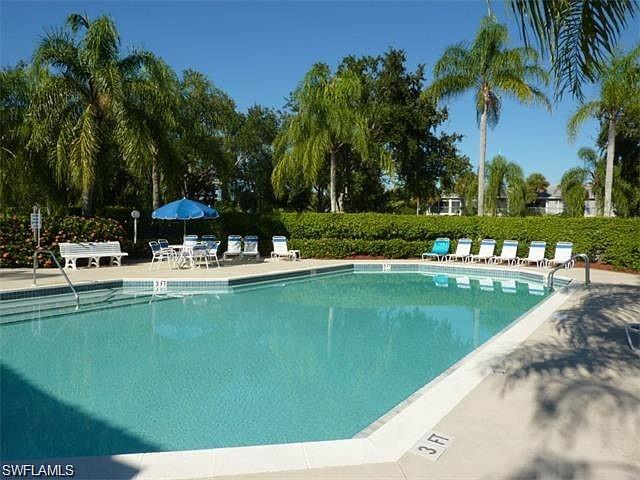 TWELVE OAKS - Residential Lease