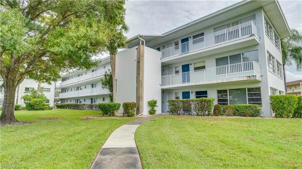 TROPIC TERRACE - Residential