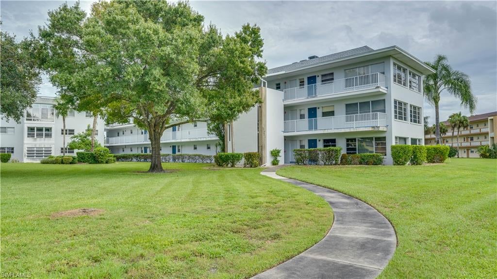 TROPIC TERRACE - Residential