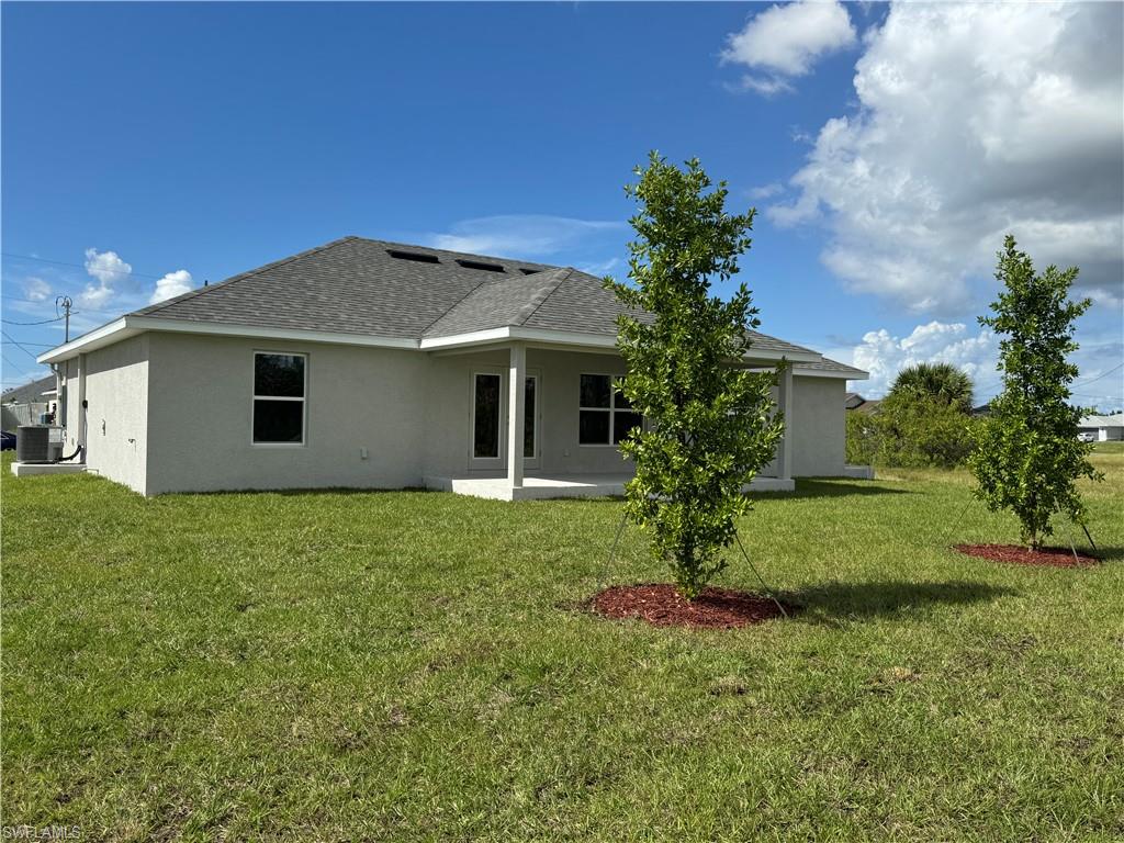 CAPE CORAL - Residential
